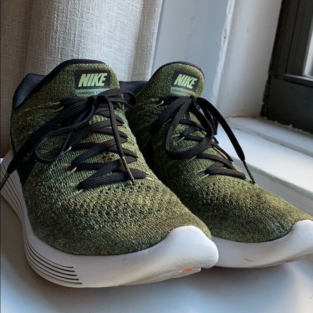 NIKE Lunarepic Flyknit 2- green, women’s 8.5